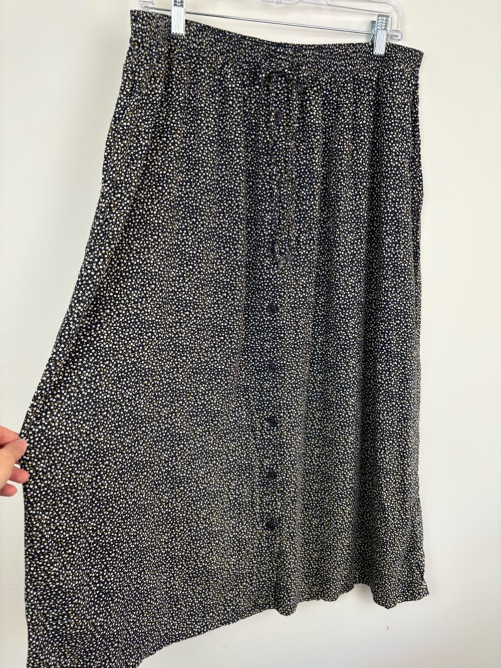 Vintage 90s Navy Blue Midi Skirt w/ White Flower Print 2X elastic waist modest